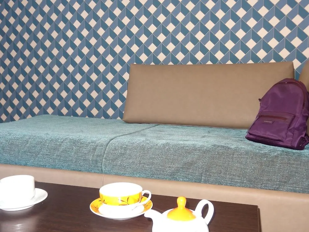 Hotel Florida 비아히쯔 4*,  프랑스