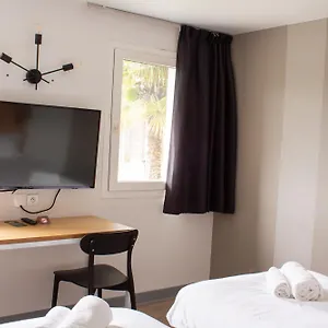 2* Hotell Les Genets